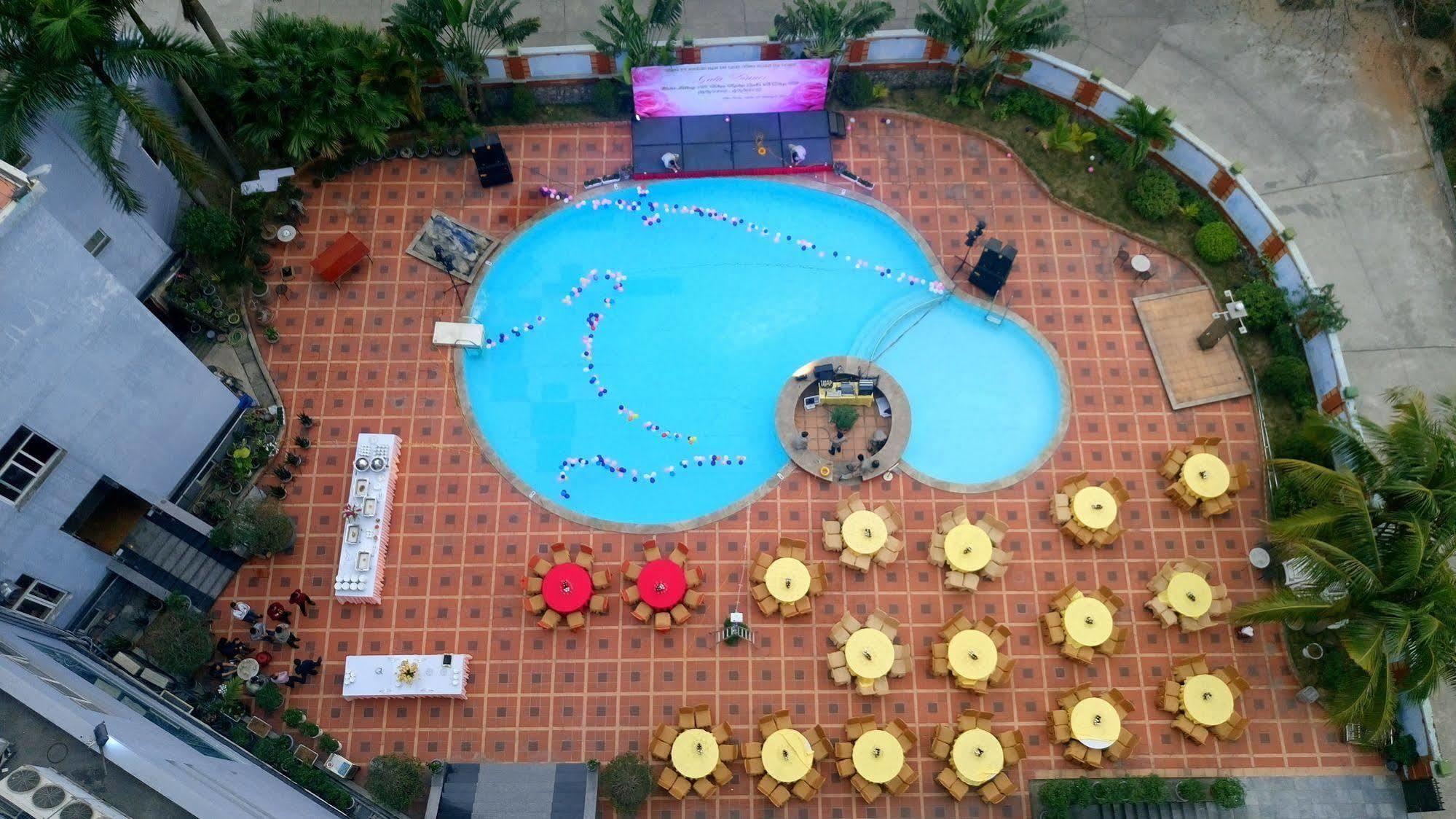 Grand Ha Long Hotel Exterior photo